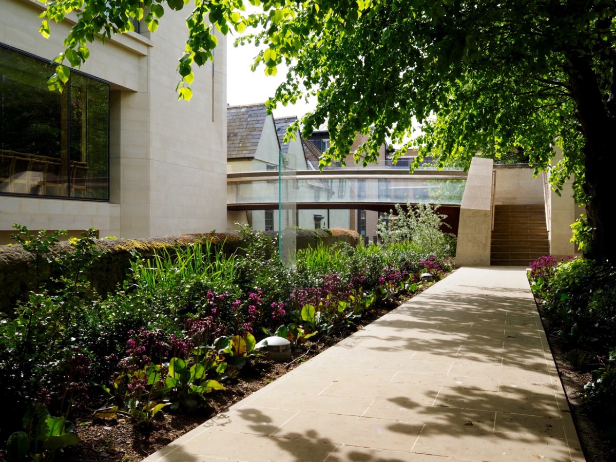 Pembroke College - Rokos Quad