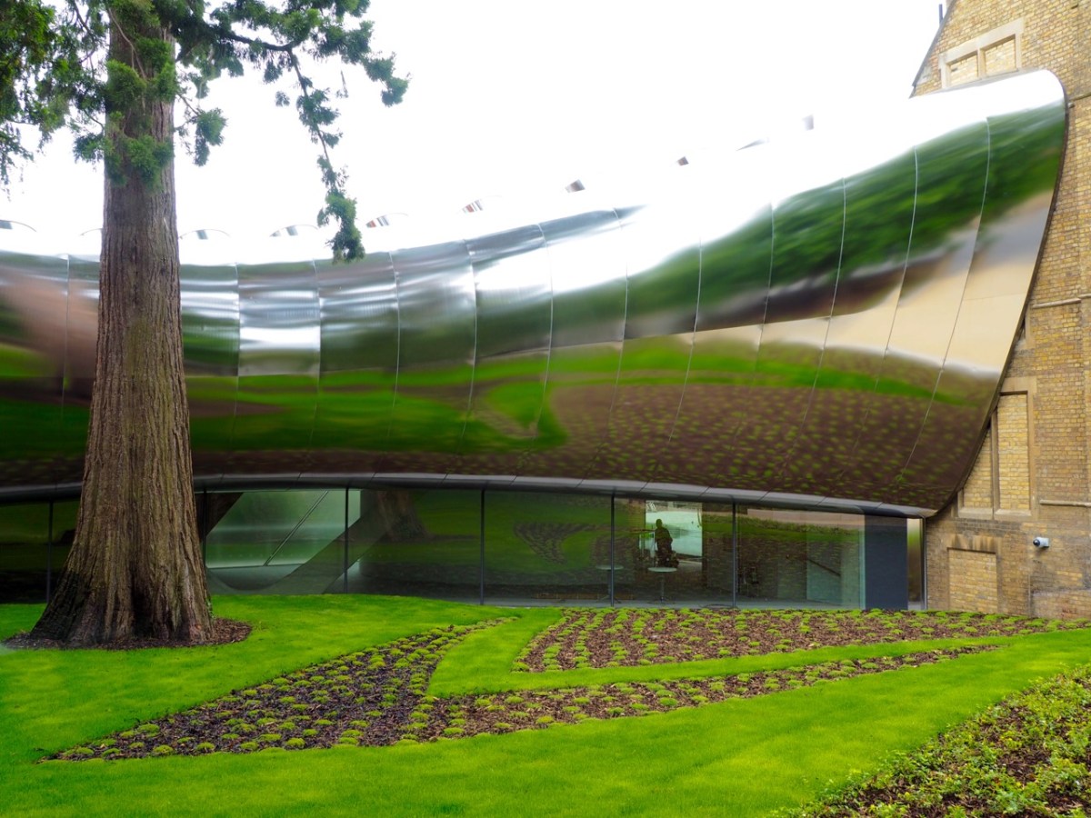 St Anthony's College - Investcorp Building