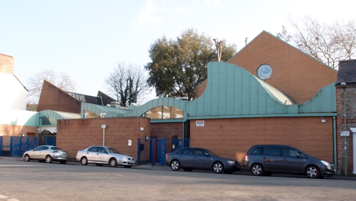 Worcester College - Earl Building
